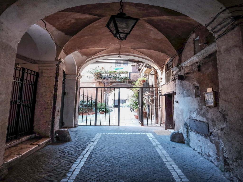 Ancient Trastevere Vespa Loft Rom Exterior foto